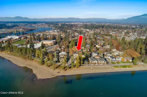 210 N Forest Dr, Coeur D'alene, ID 83814