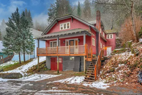 604 Pearl St, Wallace, ID 83873 photo 2