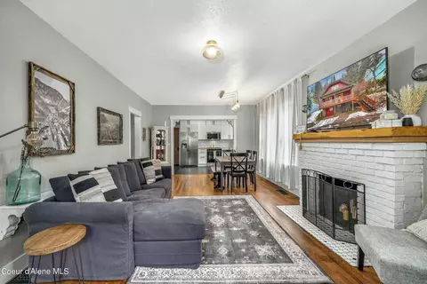 604 Pearl St, Wallace, ID 83873 photo 7