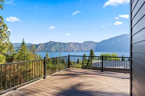 20138 E Cape Horn Rd, Bayview, ID 83803