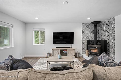1860 White Mountain Rd, Naples, ID 83847 photo 19