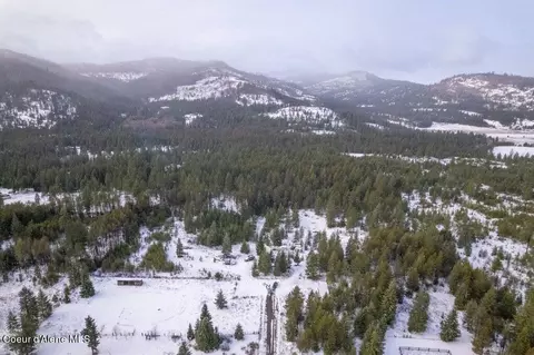 388 Walden Ln, Spirit Lake, ID 83869