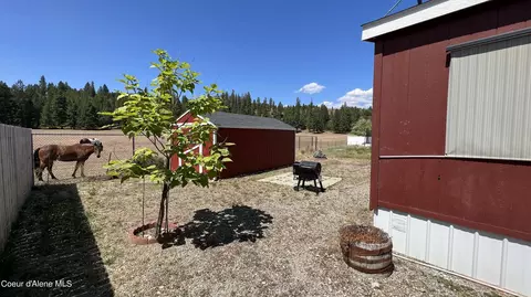 17322 W Santiago Cir, Hauser, ID 83854