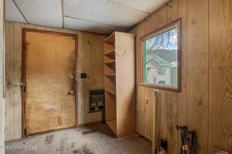 310 W Mullan Ave, Kellogg, ID 83837 photo 15