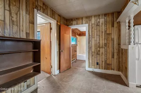 310 W Mullan Ave, Kellogg, ID 83837 photo 9