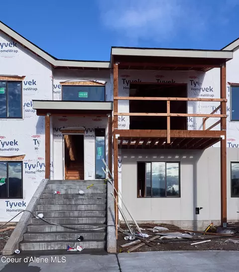 930 E Railroad Ave, Post Falls, ID 83854