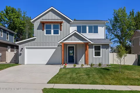 549 University Park Way, Sandpoint, ID 83864