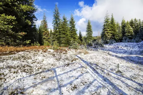 301 Raven Ridge Rd, Sandpoint, ID 83864