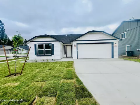 16282 N Hadley Loop, Rathdrum, ID 83858