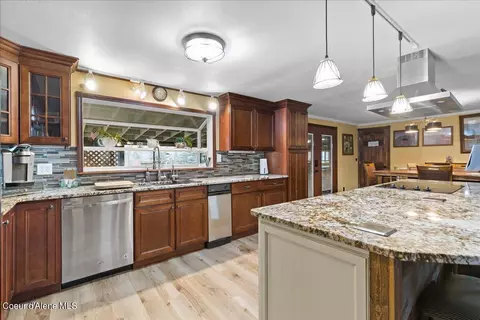Kitchen - 122 S Scott St, Post Falls, ID 83854 photo 1 of 6