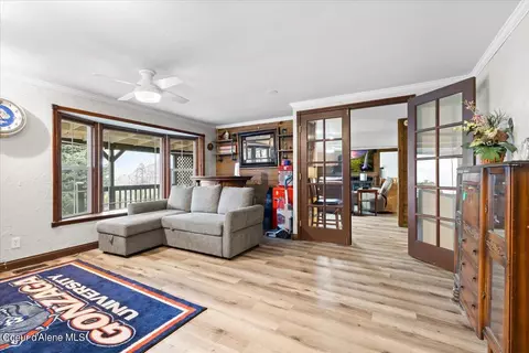 Living - 122 S Scott St, Post Falls, ID 83854 photo 5 of 6