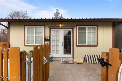 Exterior - 122 S Scott St, Post Falls, ID 83854 photo 9 of 13