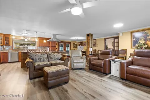 Living - 122 S Scott St, Post Falls, ID 83854 photo 4 of 6