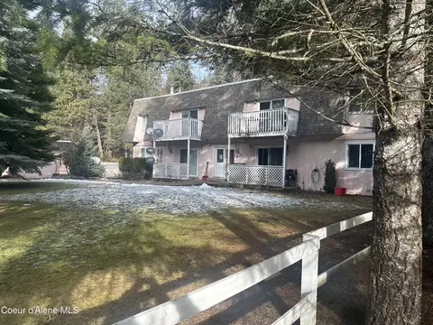 408 Yellowstone Ave, Wallace, ID 83873