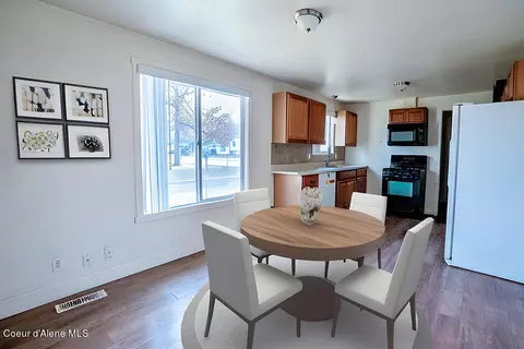413 E 9th Ave, Post Falls, ID 83854 photo 28