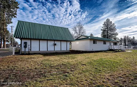 413 E 9th Ave, Post Falls, ID 83854 photo 2
