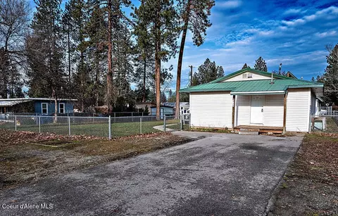 413 E 9th Ave, Post Falls, ID 83854 photo 3