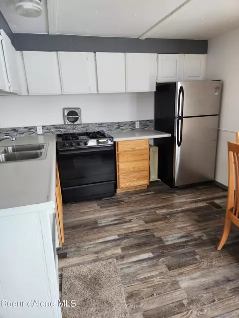 8468 W Park Loop, Rathdrum, ID 83858 photo 3