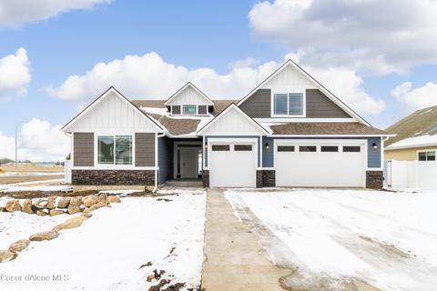 10549 N Murcia Ln, Hayden, ID 83835