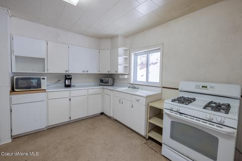 305 Pine St, Mullan, ID 83846 photo 16
