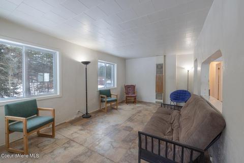 305 Pine St, Mullan, ID 83846 photo 2