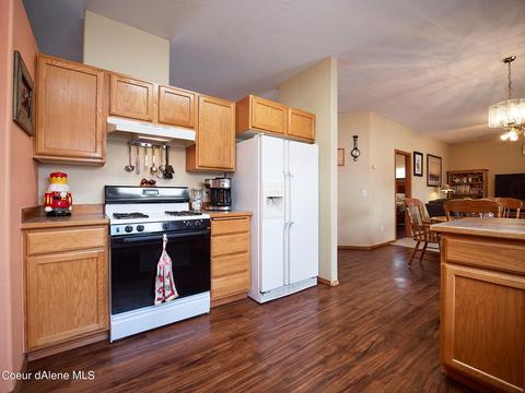 1260 E Stetson Ave, Post Falls, ID 83854 photo 5