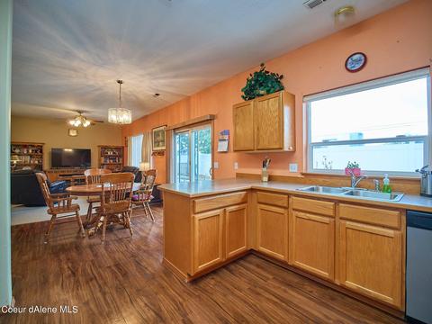 1260 E Stetson Ave, Post Falls, ID 83854 photo 4