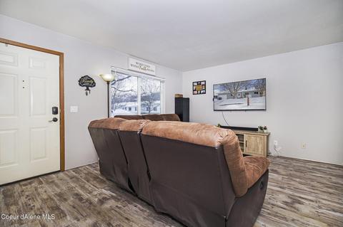 110 Halley Ave, Sandpoint, ID 83864 photo 3