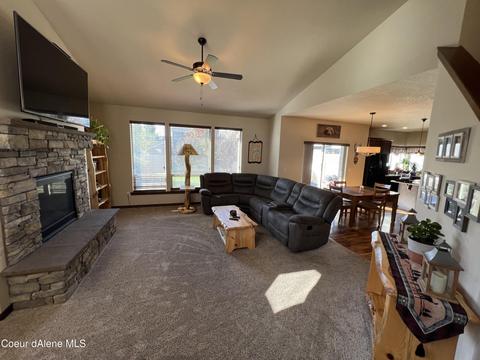 4522 E Fennec Fox Ln, Post Falls, ID 83854 photo 2