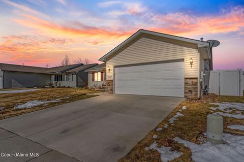 2231 E Knapp Dr, Post Falls, ID 83854 photo 1