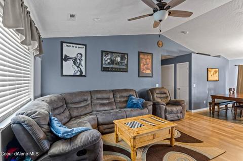 2231 E Knapp Dr, Post Falls, ID 83854 photo 6