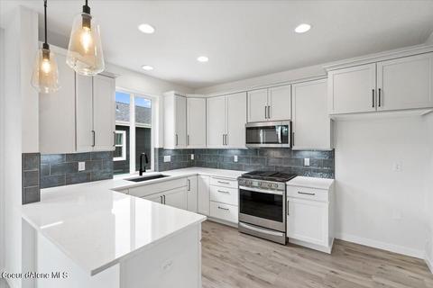 1017 E Blair Ave, Post Falls, ID 83854 photo 9