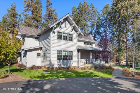 6651 S Old Barn Rd, Harrison, ID 83833
