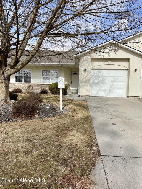 991 W Woodlawn Dr, Hayden, ID 83835