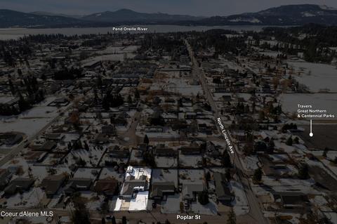 1805 Poplar, Sandpoint, ID 83864 photo 2