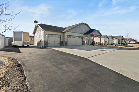 1048 W Staples Dr, Post Falls, ID 83854 photo 2