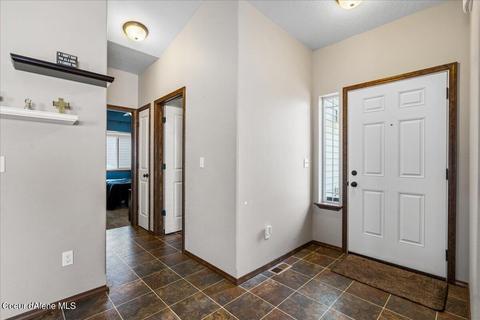 12391 W Moorfield Ave, Post Falls, ID 83854 photo 6