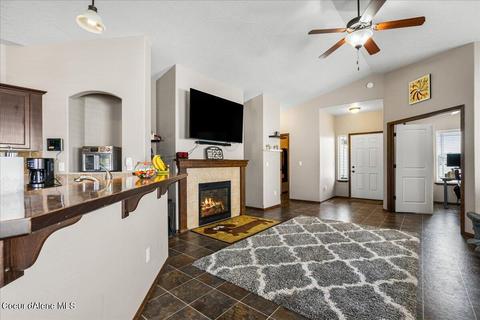12391 W Moorfield Ave, Post Falls, ID 83854 photo 9