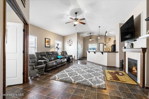 12391 W Moorfield Ave, Post Falls, ID 83854 photo 5