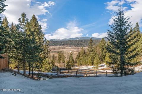 307 Kents Gulch Rd, Bonners Ferry, ID 83805
