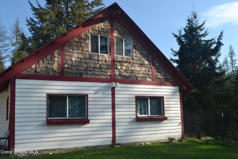 532 Curley Creek Rd, Moyie Springs, ID 83845