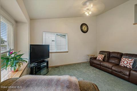 706 W 13th Ave, Post Falls, ID 83854 photo 7