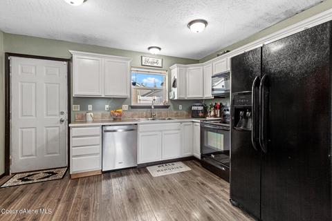 2059 N Travis Ln, Post Falls, ID 83854 photo 8