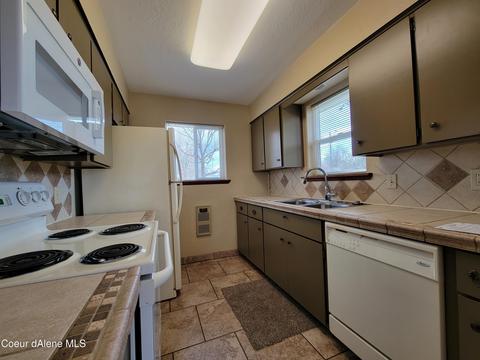 719 E 2nd Ave, Post Falls, ID 83854 photo 7
