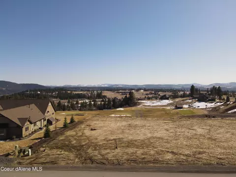 15393 S Chalone Dr, Coeur D'alene, ID 83814