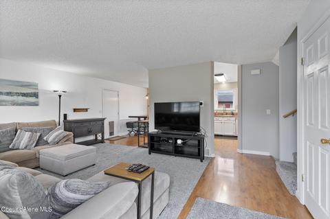 1503 E Brook Dr, Post Falls, ID 83854 photo 3