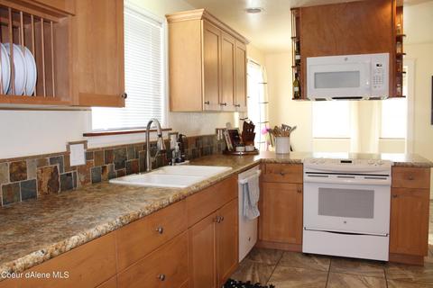 205 E Idaho Ave, Osburn, ID 83849 photo 14