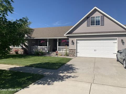 7801 N Fairborne Ln, Coeur D'alene, ID 83815