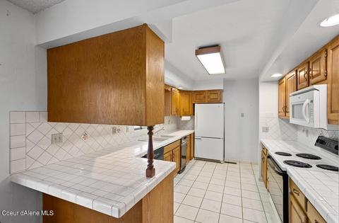 616 E 11th Ave, Post Falls, ID 83854 photo 9