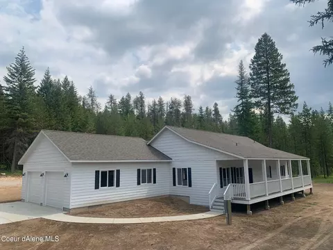 2499 Hoo Doo Lp Rd, Oldtown, ID 83822